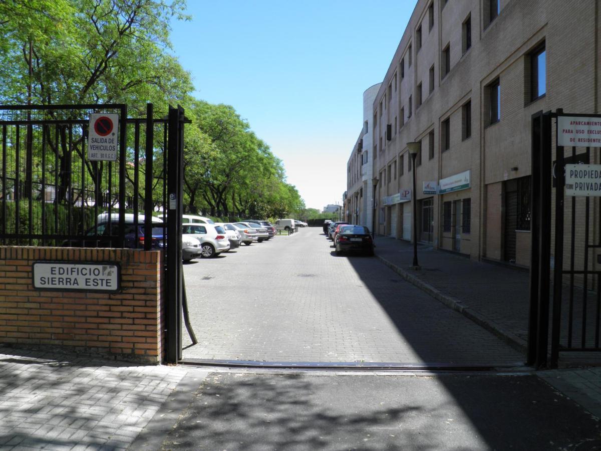 Apartamento Fibes-Congresos Parking Gratis Seville Exterior photo